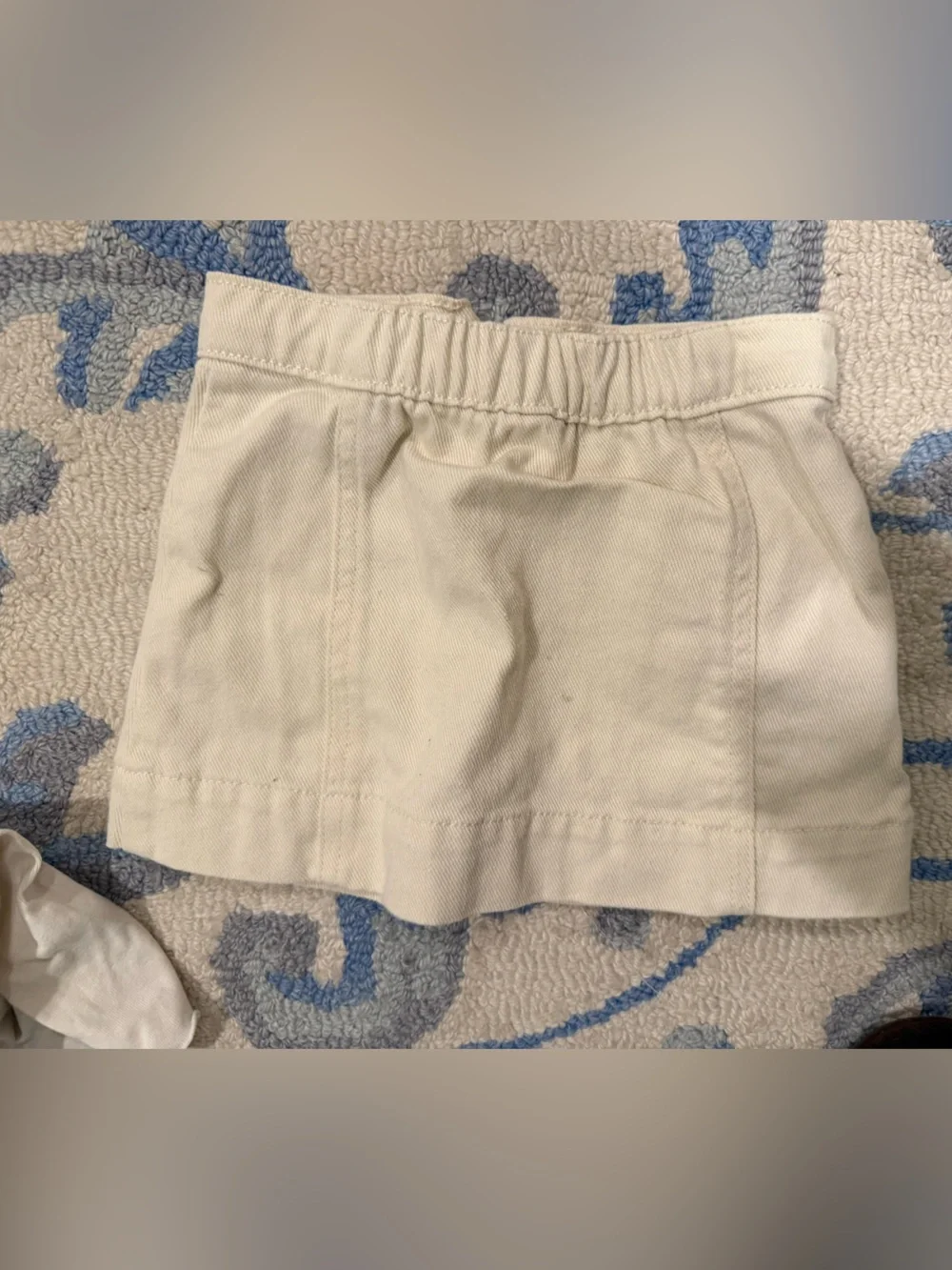 Rylee Cru off White/Ecru Button-Front Mini Skirt with Patch Pockets. Never worn